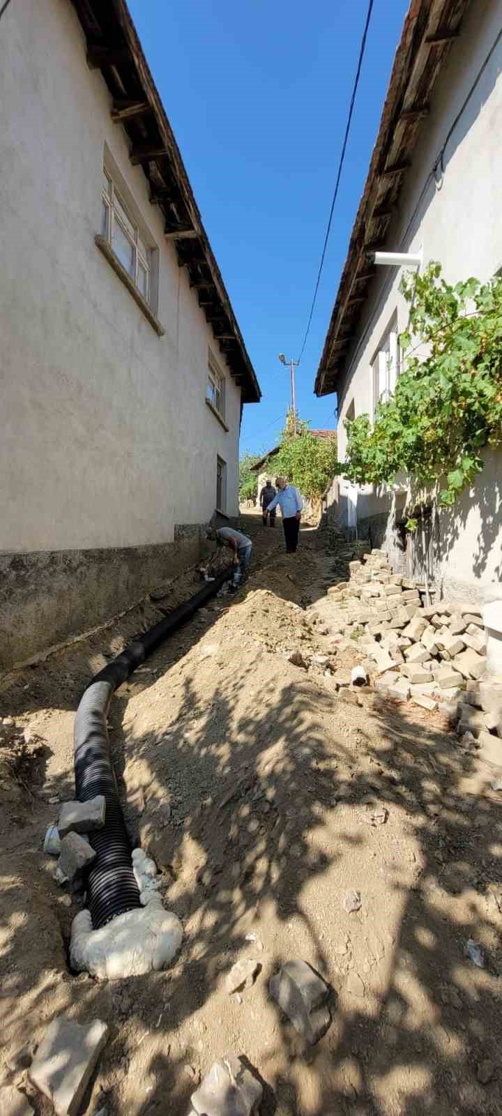 İnhisar’da Kanalizasyon Yenileme Çalışması Yapıldı