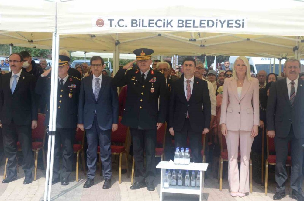 Şeyh Edebali Türbesi’nde Mehteran Eşliğinde Şifalı Pilav İkramı