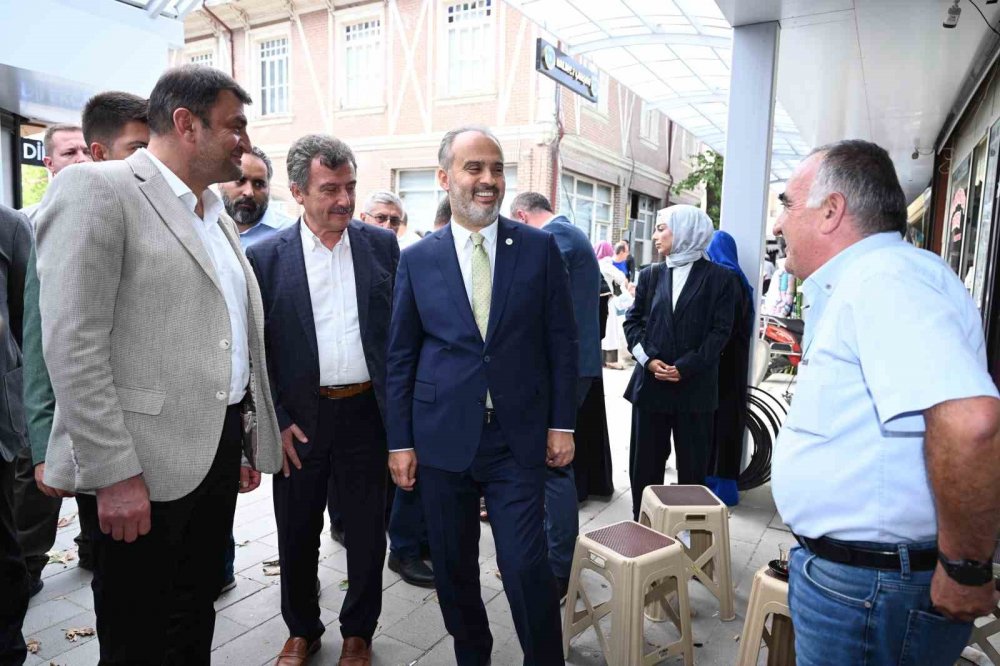 Tarihi Balıbey Çarşısı’na Estetik Çatı
