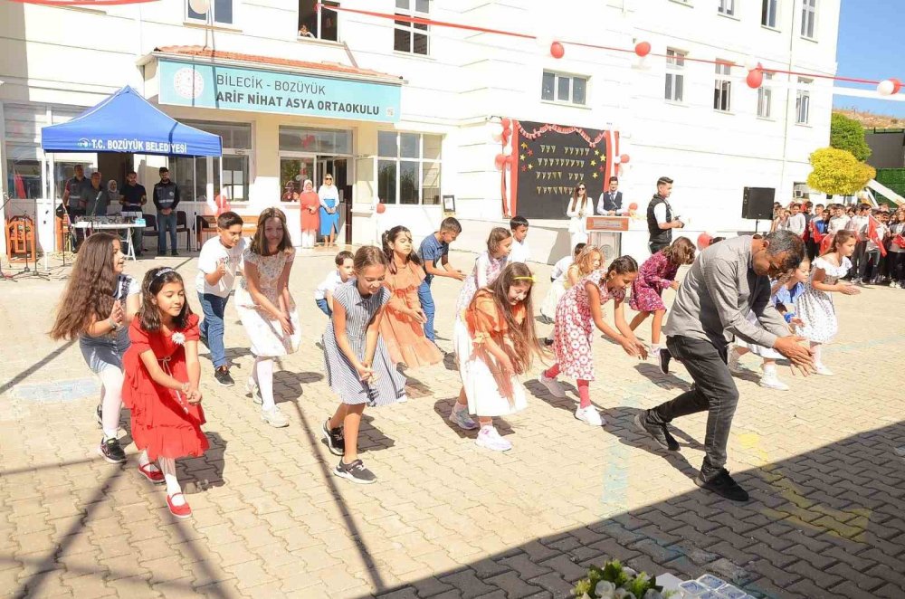 Bozüyük’te İlköğretim Haftası Kutlandı