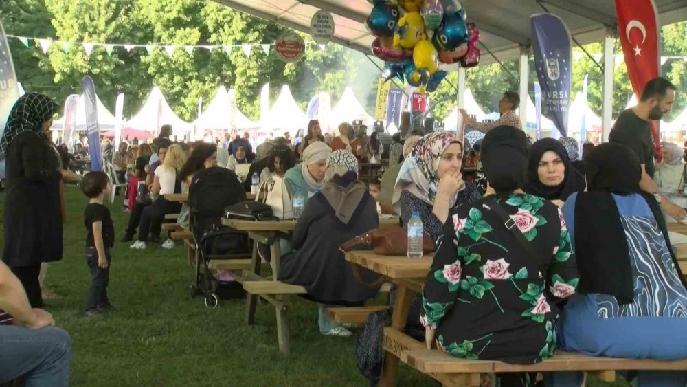 Togg Böreği Görenlerin İştahını Kabarttı