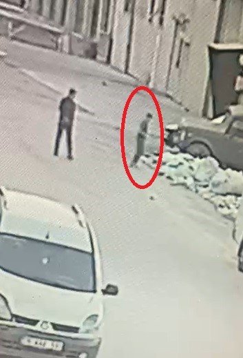 Çocukların Ateşle Oyunu 3 Aracı Böyle Küle Çevirdi