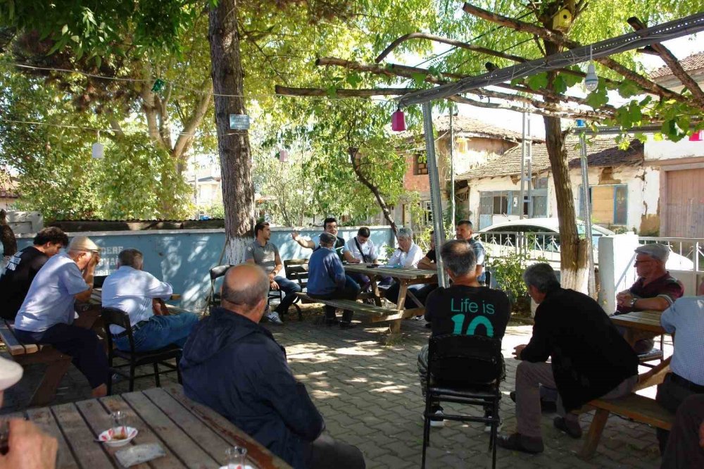 Dsi Yetkilileri Köylerde Vatandaşı Arazi Toplulaştırması Hakkında Bilgilendirdi