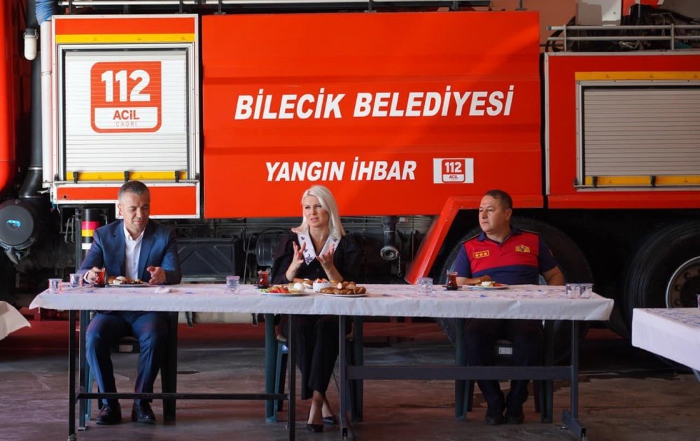 Başkan Vekili Subaşı, İtfaiye Çalışanlarıyla Bir Araya Geldi
