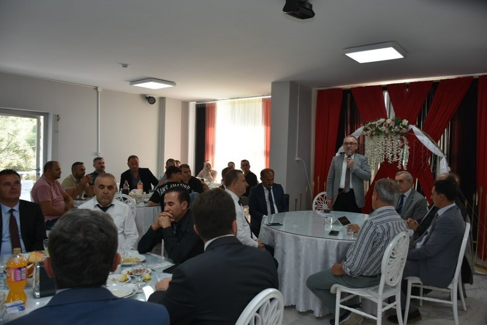 İl Milli Eğitim Şube Müdürüne Veda Yemeği