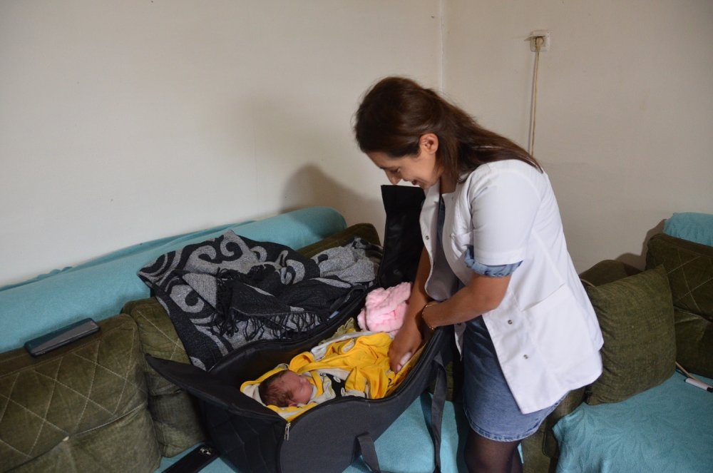 Dağ Yöresinde Evde Doğum