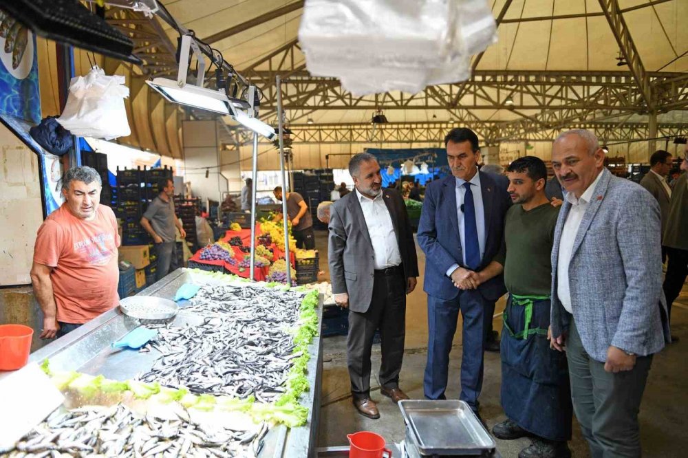 “Çarşı Ve Pazarlar Ekonominin Kalbi”