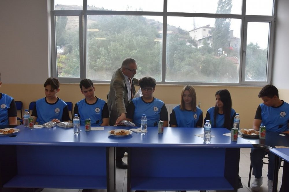 Robot Takımı Dereceye Girdi, Ödüllerini Aldı