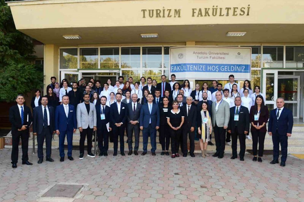 Yeni Bir Turist Türü Olarak 'Dijital Göçebeler’ Projesinin Toplantısı Gerçekleştirildi