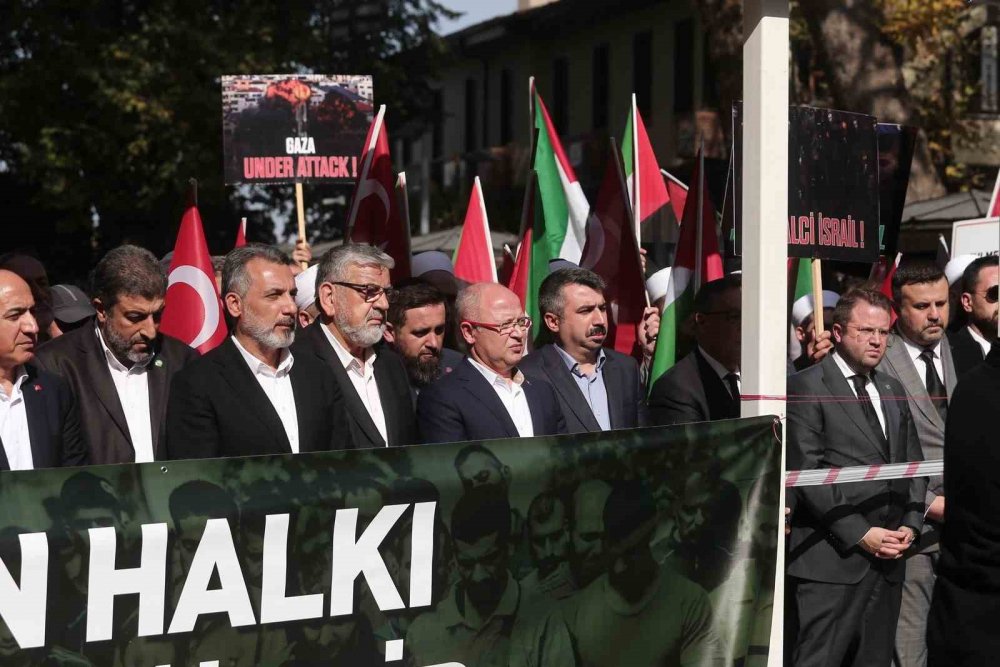 Binlerce Kişi İsrail’e Tepki Gösterdi