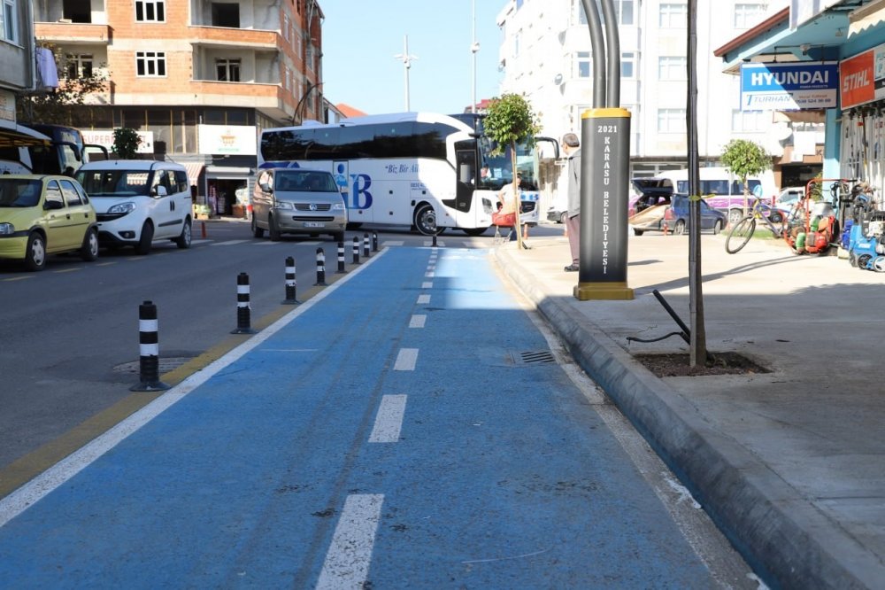 Çift Yönlü Bisiklet Yolu Mağdur Etti
