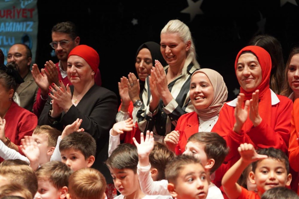 Miniklerin Gösterileri Büyük Beğeni Topladı