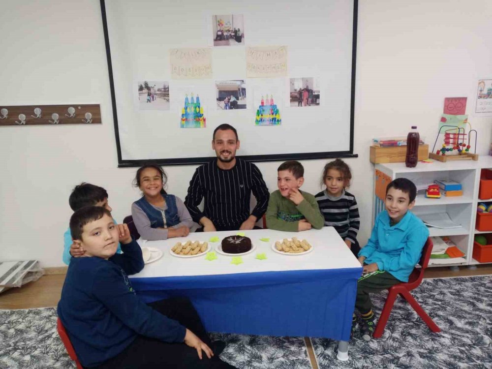 Özel Öğrencilerin Öğretmen Sevgisi