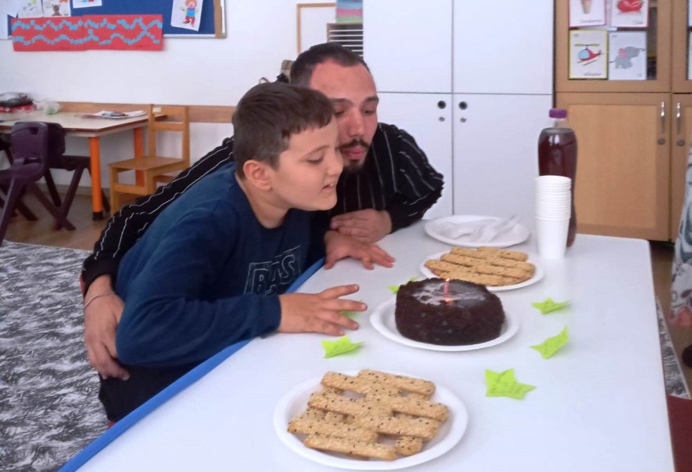 Özel Öğrencilerin Öğretmen Sevgisi