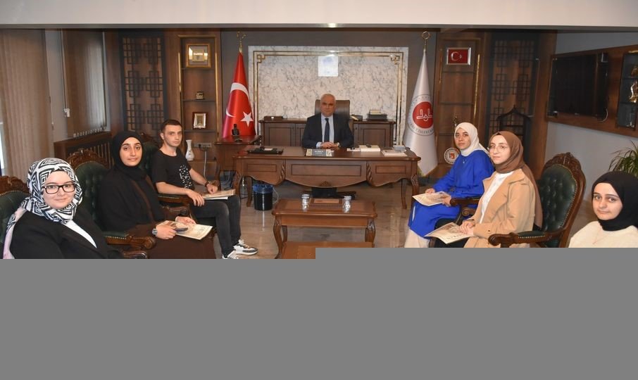 Türkiye İlahiyatlar Derneği Bilecik İl Temsilciliği Üyeleriyle Bir Araya Geldi