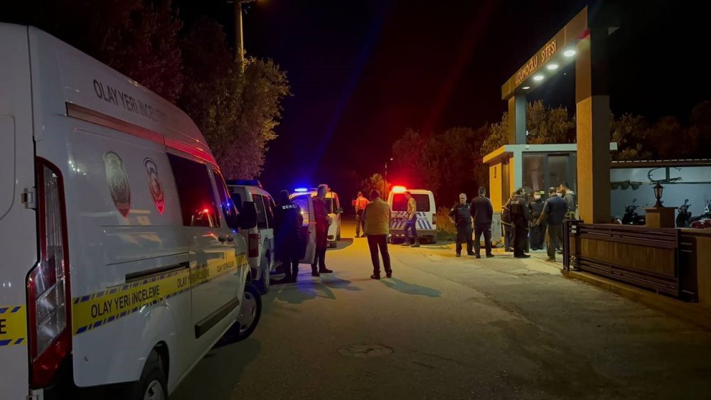 Kokudan Rahatsız Oldukları Evde Ceset Buldular