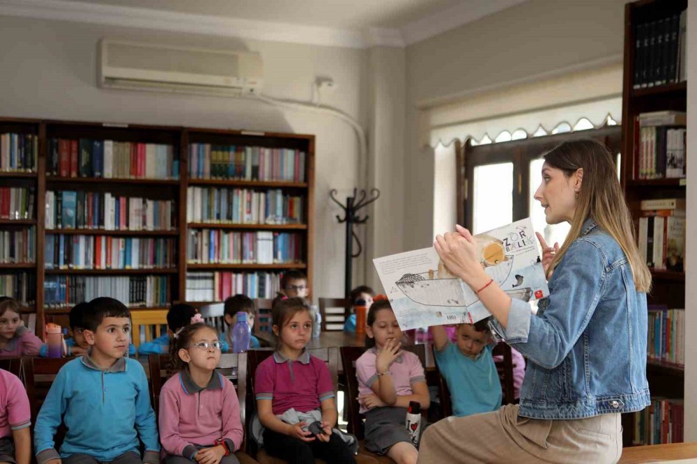 Çocukların Güldüğü Rengarenk Bir Söyleşi: Zor Balık