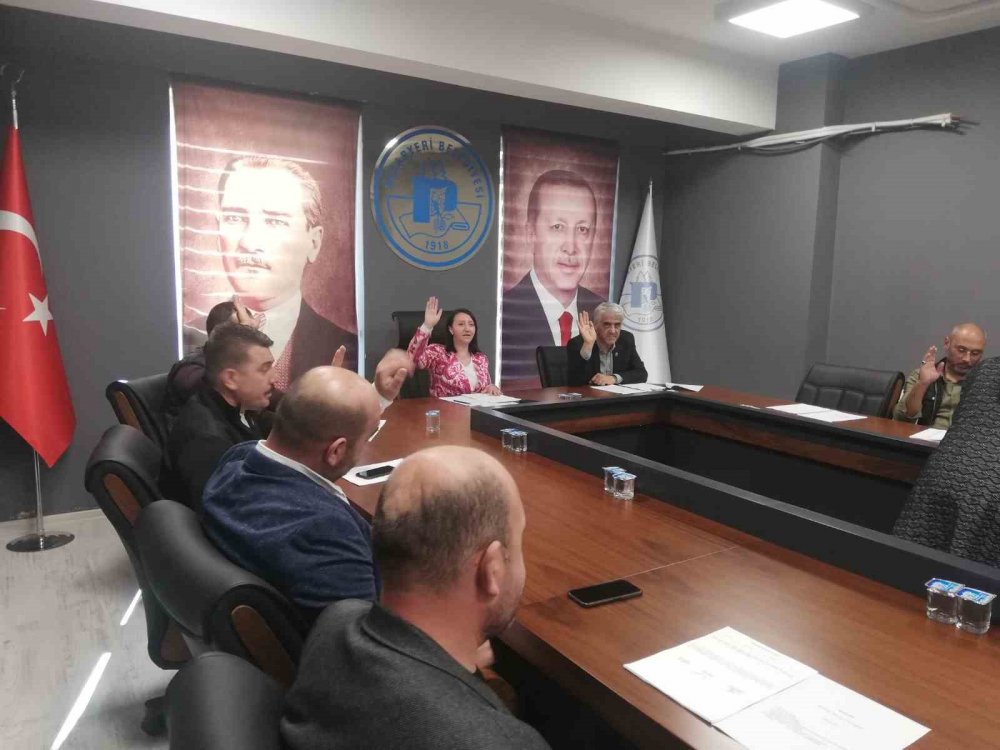 Pazaryerinde İş Yeri Kiraları Belirlendi