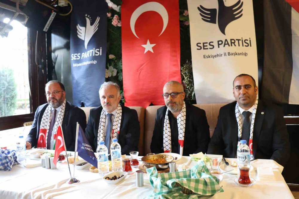 Filistinli Öğrenciler Kahvaltıda Bir Araya Geldi