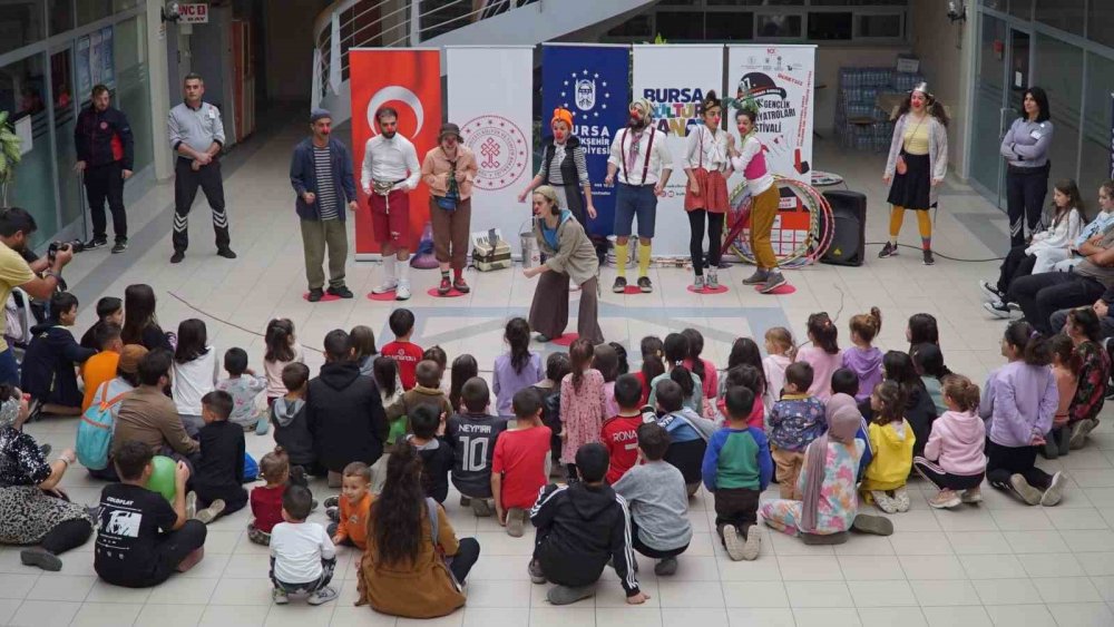 Tiyatro Coşkusuna Muhteşem Final