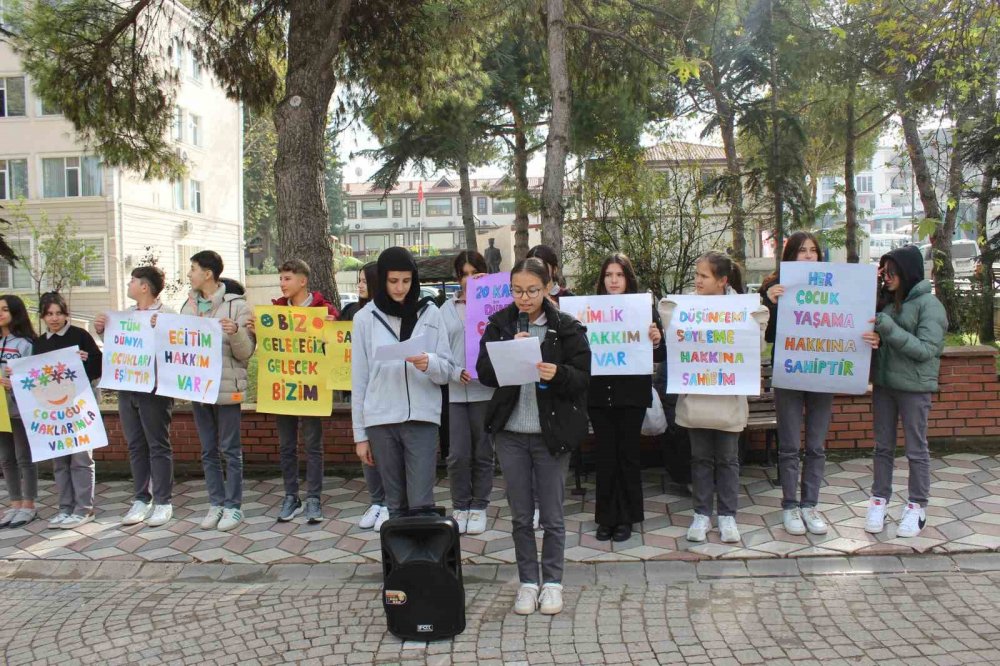 Çocuk Hakları Bildirgesini Okudular