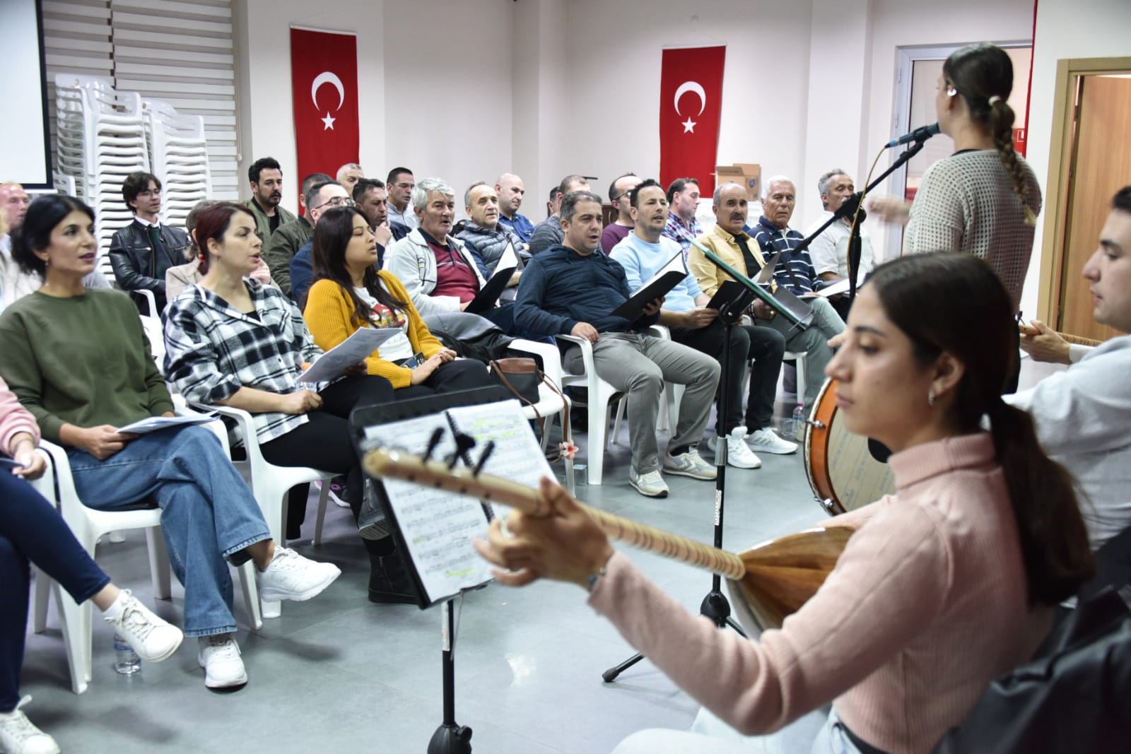 konser-hazirliklari-suruyor.jpg