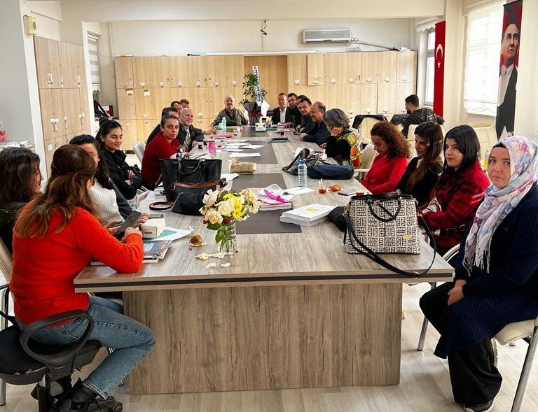 1100 Kilometreye Sevgi Köprüsü