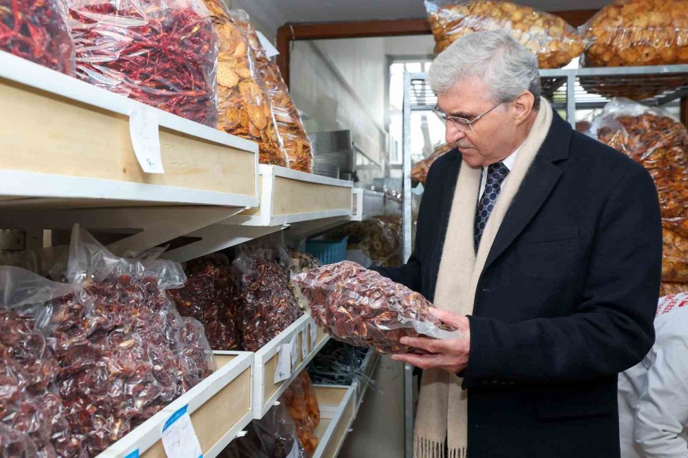 “10 Ton Kuru Meyve Ve Sebzeyi Vatandaşlarımızla Buluşturduk”