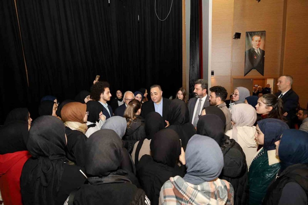 Gazeteci Zafer Şahin’den Gençlere Sosyal Medya Uyarısı