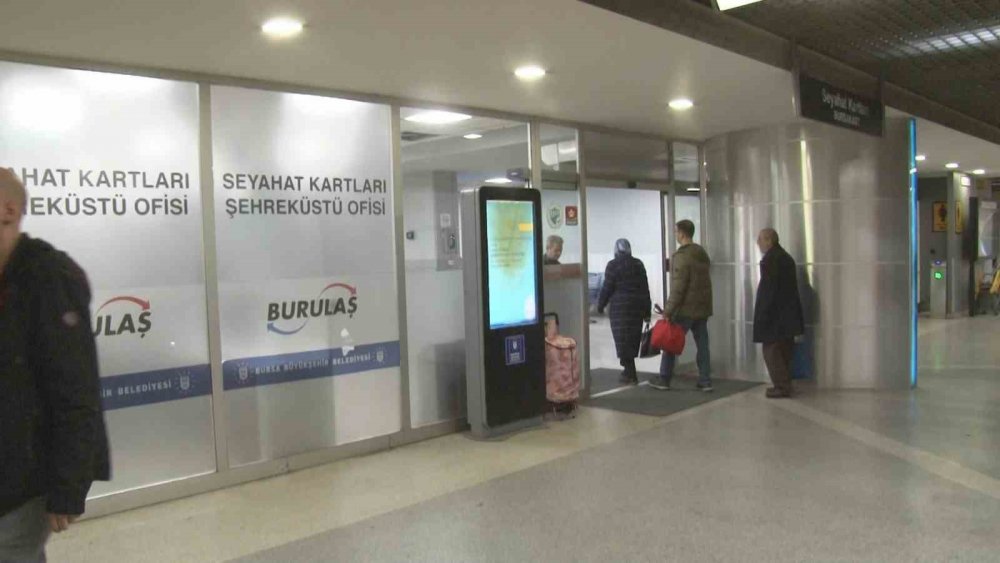 65 Yaş Üstü Ulaşım Kartı Olanlar Bunu Sakın Yapmayın...