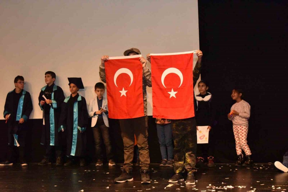 Bozüyük’te Öğrencilerden 3 Aralık Dünya Engelliler Günü Farkındalık Programı