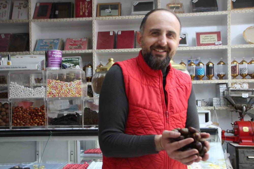 Kestane Tezgaha Düştü Vatandaş Yoğun İlgi Gösterdi