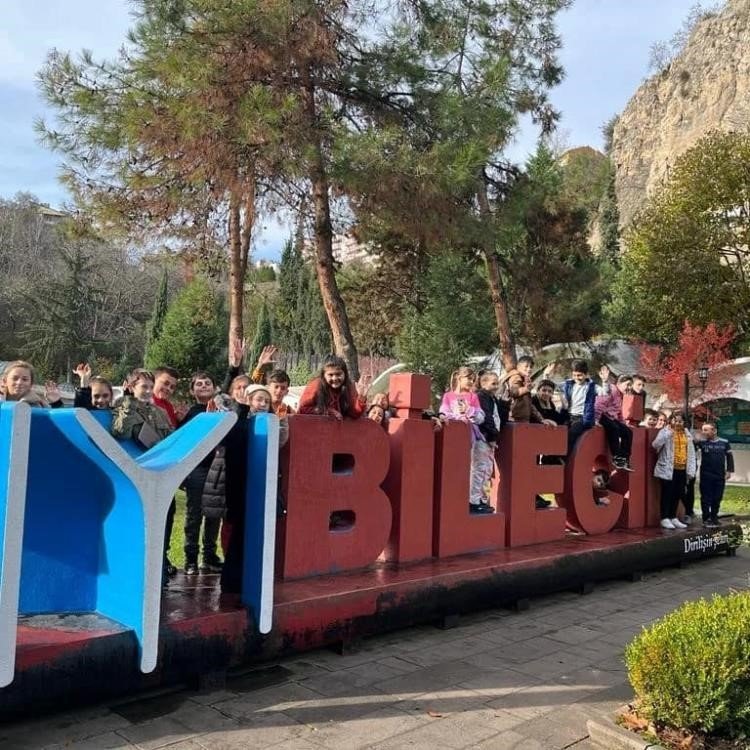 Proje Kapsamında Tarihi Yerler Geziliyor