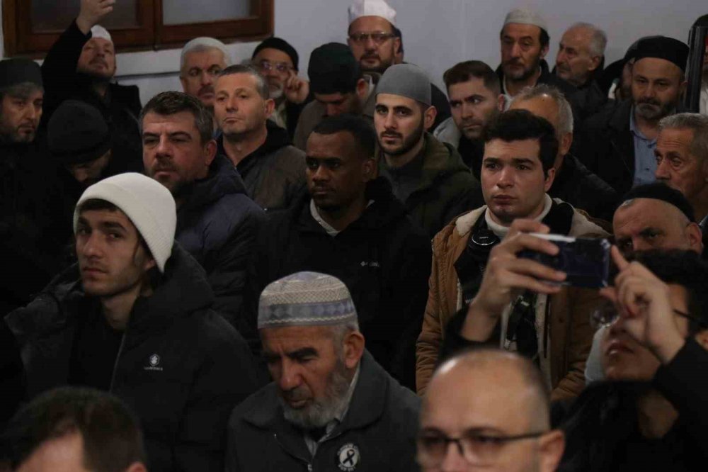 Sakarya’da Eller Filistin İçin Semaya Açıldı
