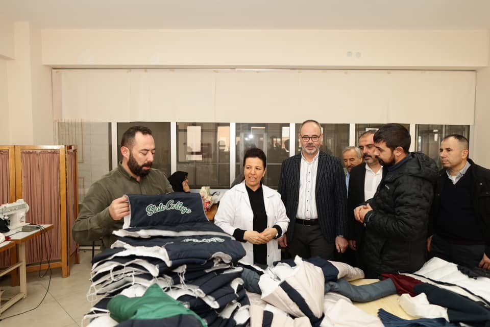 Kursiyerlerin Diktiği Montlar Gazze’ye Gönderilecek