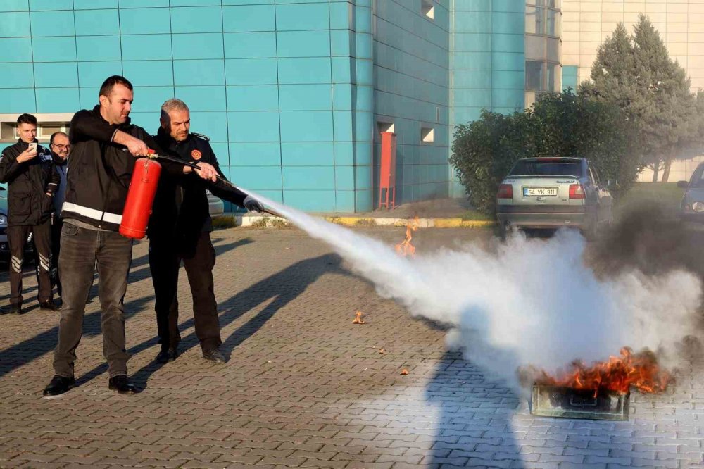 Terminal Çalışanlarına Yangına Müdahale Eğitimi
