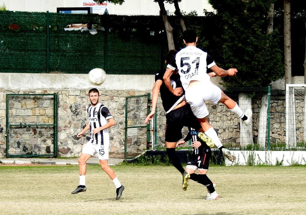 bilecikspor-deplasmanda-kaybetti-2.jpg