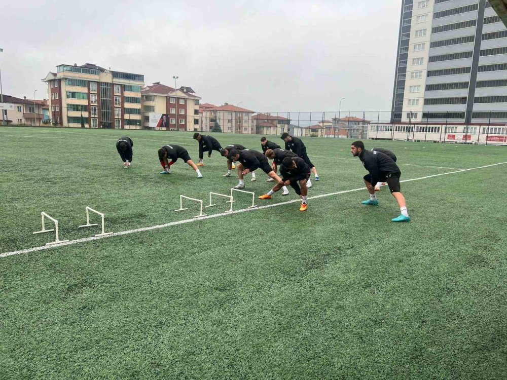 1969 Bilecik Kulübü Zorlu Maç Öncesi Hazırlıklarını Tamamladı