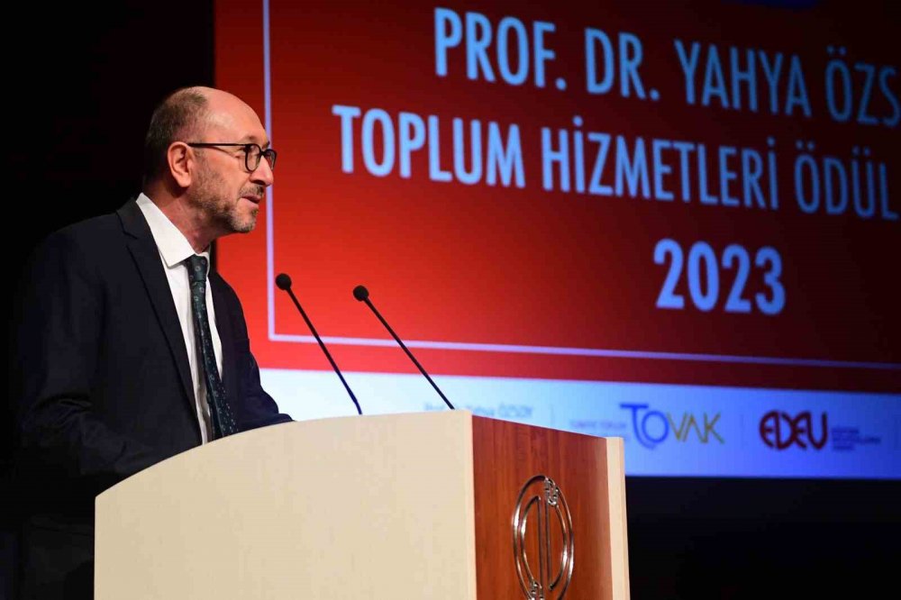 Prof. Dr. Yahya Özsoy Toplum Hizmetleri Ödülleri Sahiplerini Buldu