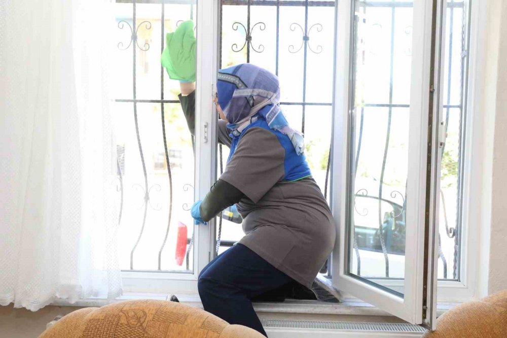 Yaşlı Çiftten Kazım Kurt’a Hayır Duası