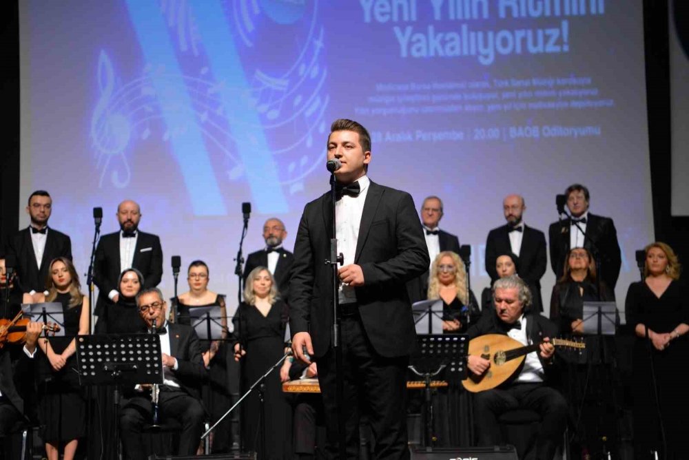 Doktorlar Korosu Sağlık İçin Söylüyor, Yeni Yılın Ritmini Yakalıyor