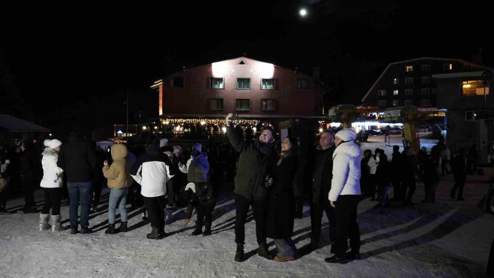 Uludağ’da Yeni Yıl Buruk Kutlandı