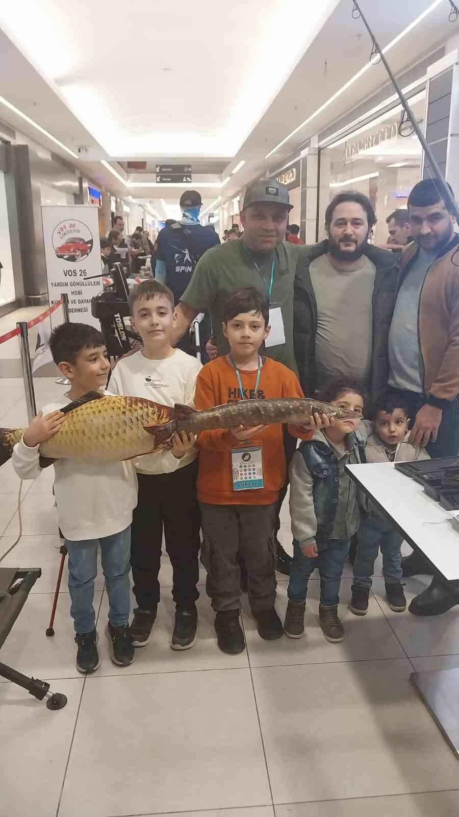 16 Ayrı Hobi Dalına Ait Materyaller Sergilendi