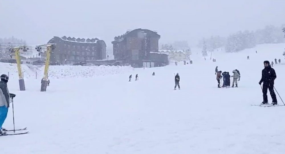 Uludağ’da Beklenen Kar Yağışı Başladı