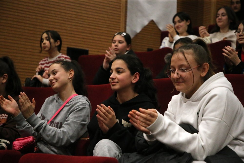 “Mescid-i Aksa’nın Zincirleri Elbet Bir Gün Kırılacak”
