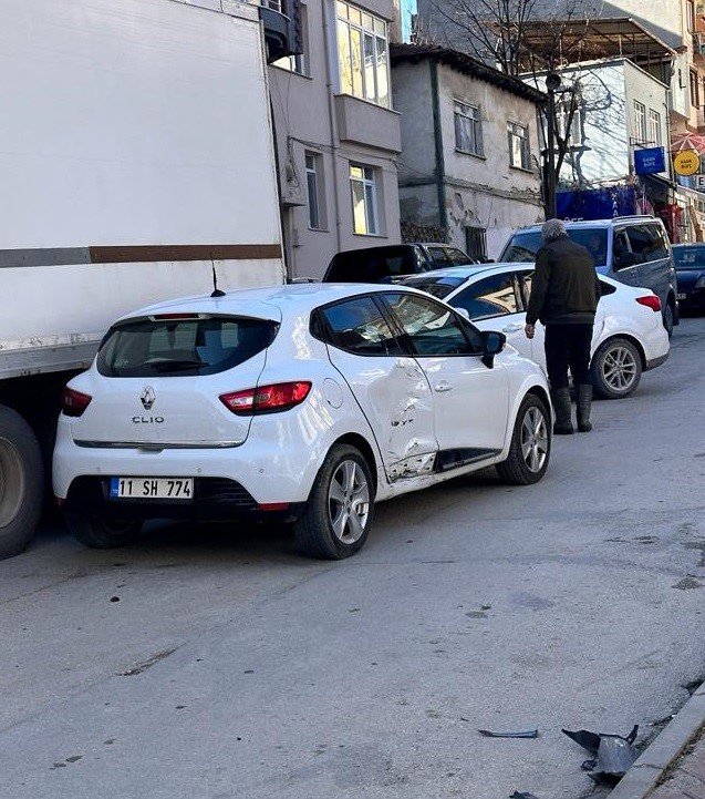 Bilecik’teki Trafik Kazasında 1 Kişi Yaralandı