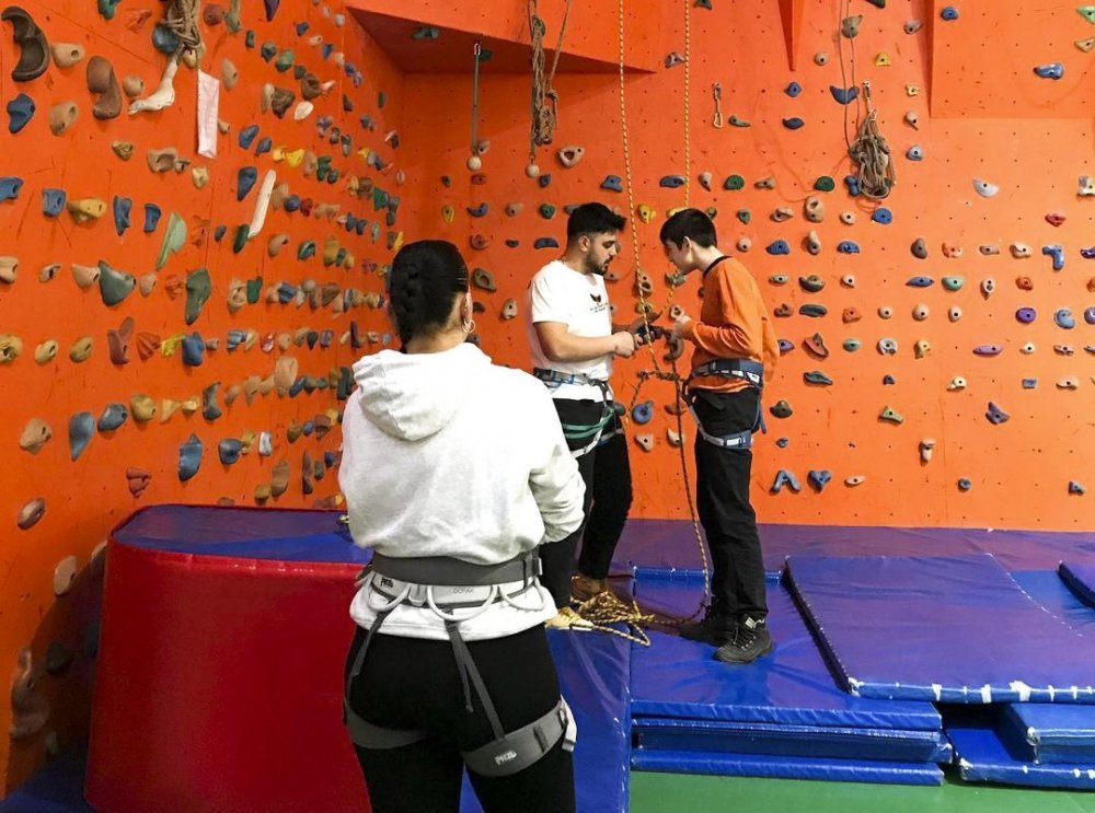 Otizmli Çocukları Tırmanış Sporu İle Tanıştırdılar