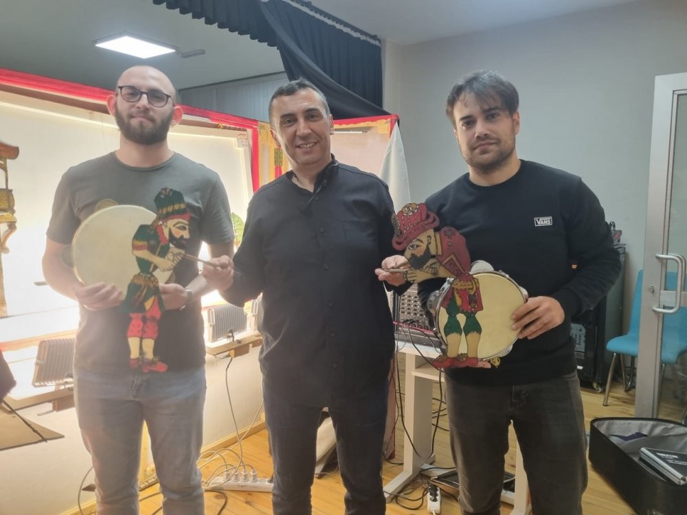 500 Yıllık Geleneği Sahnelerde Sürdürüyor