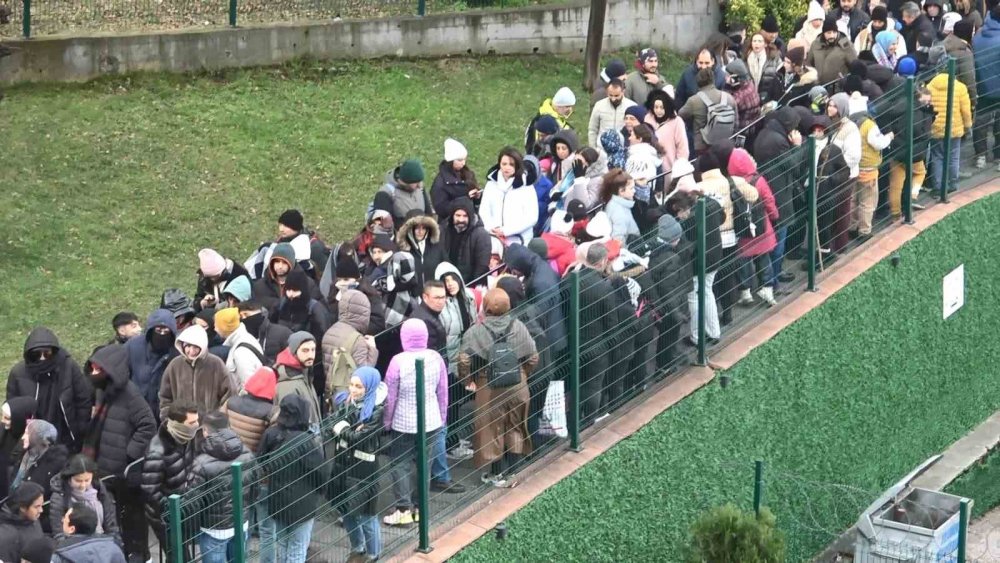 Uludağ’a Turist Akını Başladı