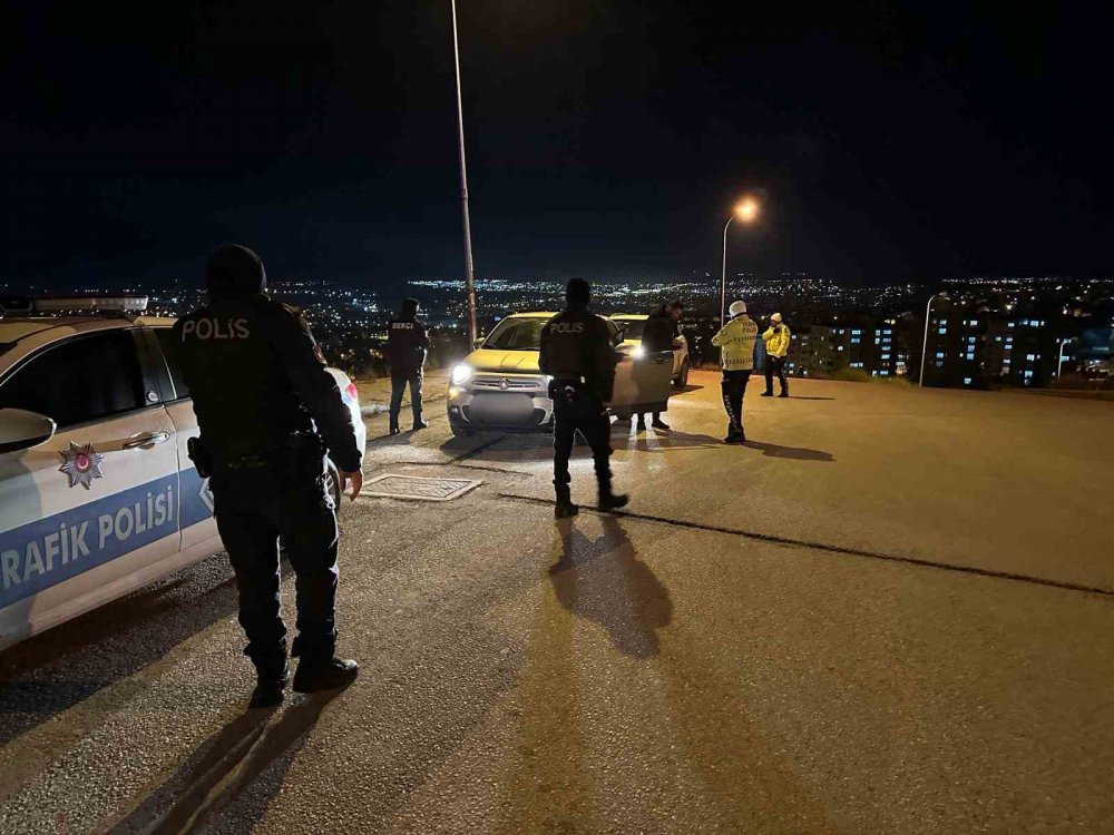 Şehir Manzarasına Hakim Bölgelerde Alkol Tüketen Şahıslara Yönelik Denetim